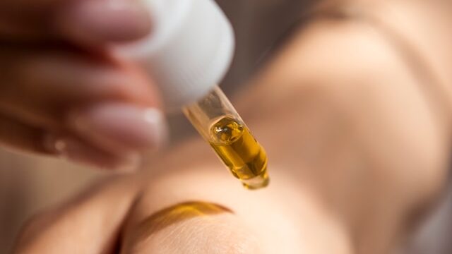 Massaggi per il corpo, perchè usare l’olio cbd